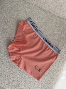 شورتک زنانه