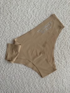 شورت نامرئی
