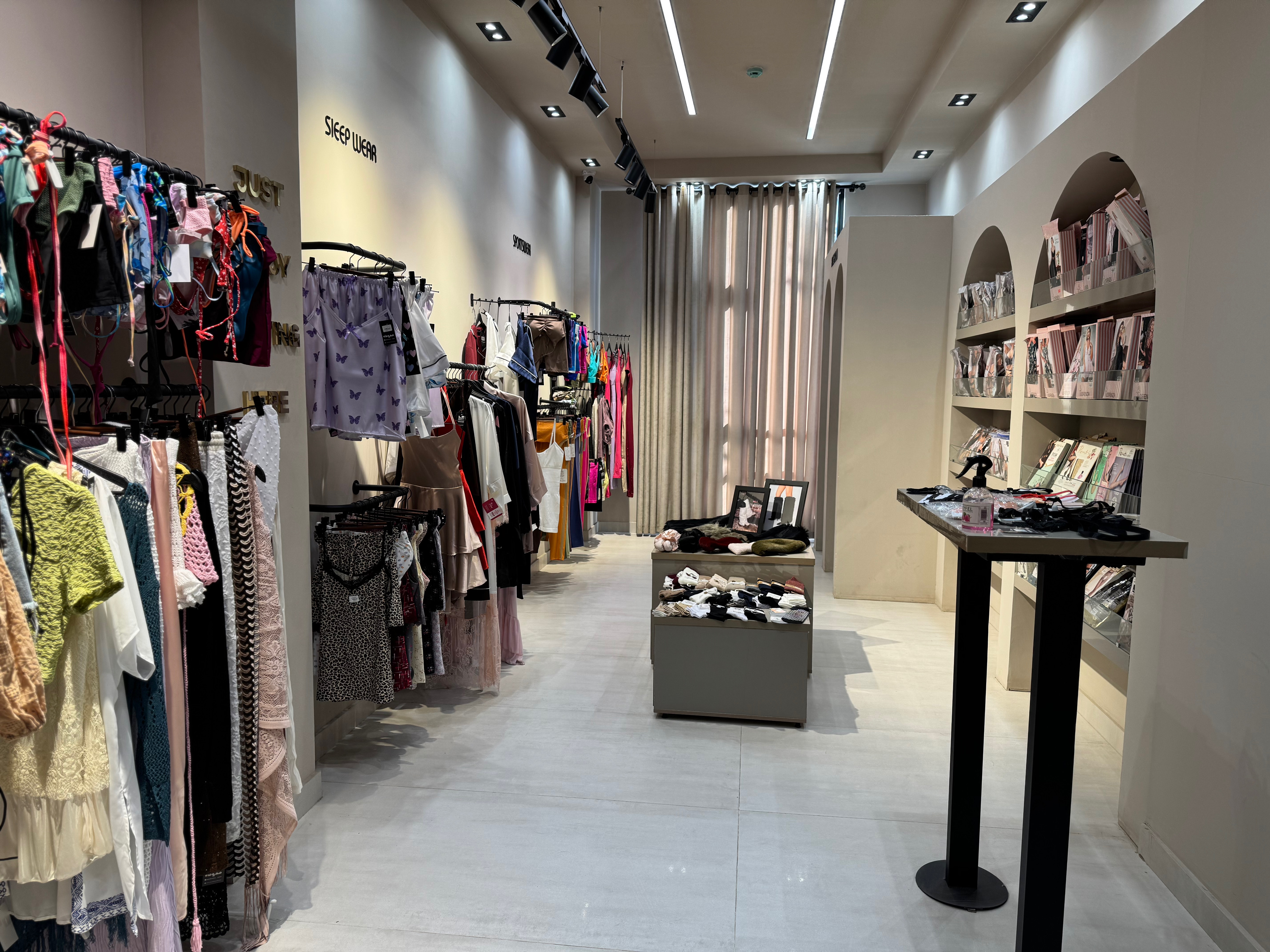 خرید ارزان ست لباس زیر فانتزی زنانه 