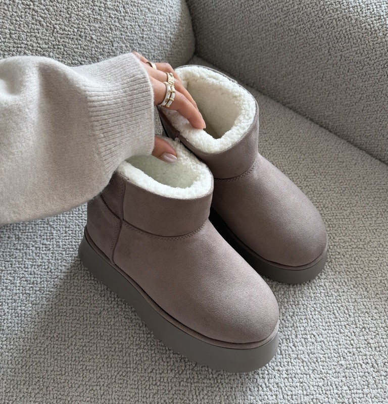 نیم بوت داخل خز شیبابا کد 0160