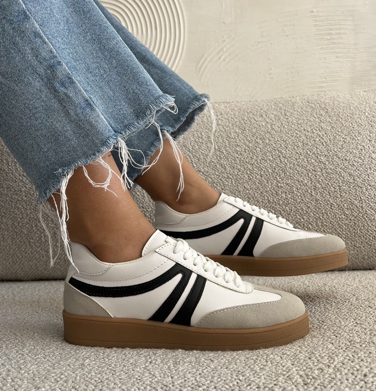 كتونى پول اند بير كد ٠١٧