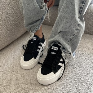 کتونی cool کد 044