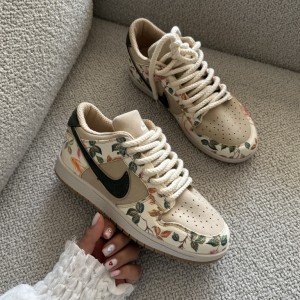 كتونى پينكى كد ٠٣٣