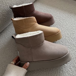 نیم بوت داخل خز شیبابا کد 0160