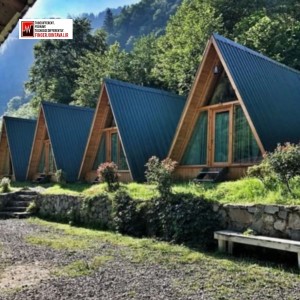 شیروانی مدل ذوزنقه مشکی پوشش ویلا سوئیسی