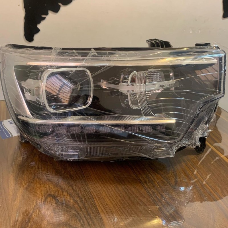 چراغ جلو KMC T8