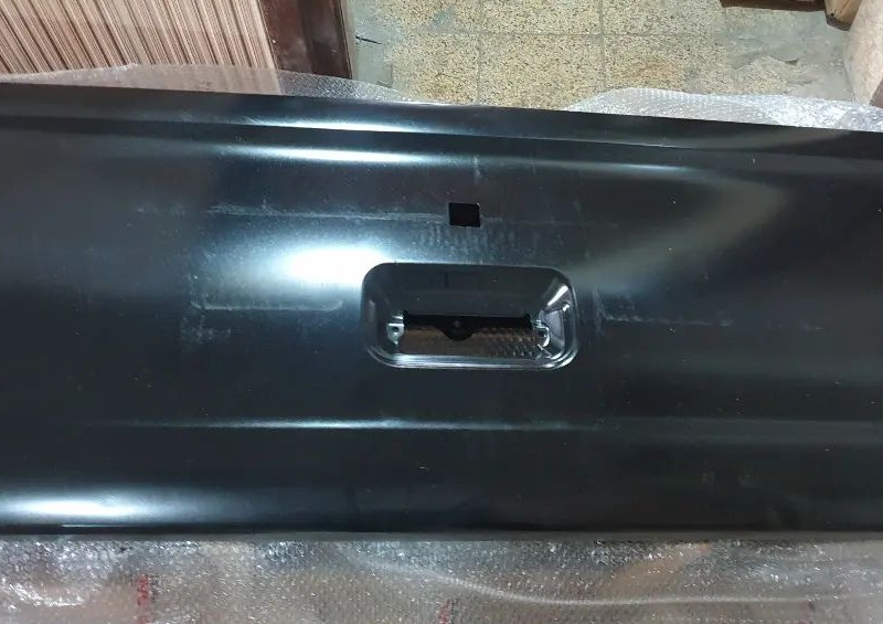 درب صندوق KMC T8