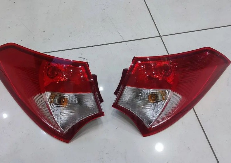 چراغ خطر گلگیر HAIMA S5