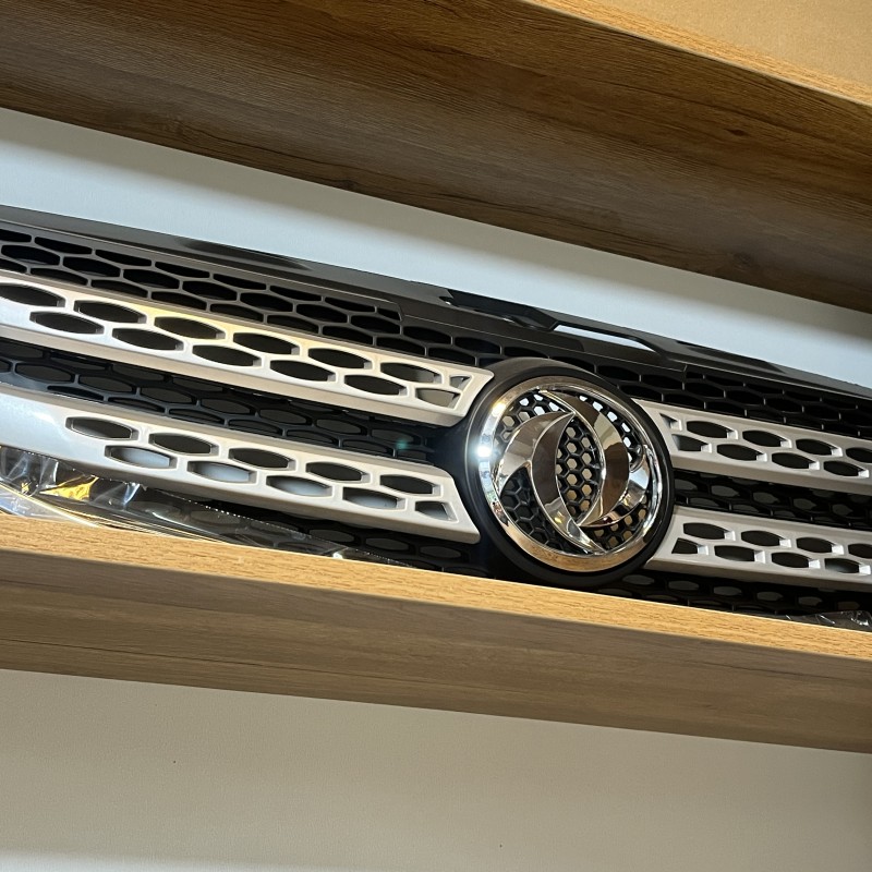 جلو پنجره H30 Cross