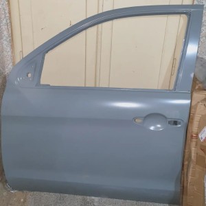 درب جلو KMC T8