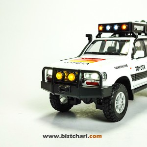 ماکت ماشین تویوتا Toyota مدل لندکروزر Land Cruiser رنگ سفید