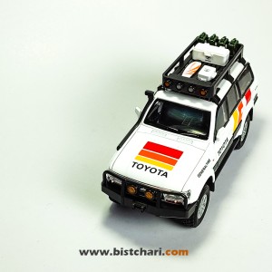 ماکت ماشین تویوتا Toyota مدل لندکروزر Land Cruiser رنگ سفید