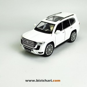 ماکت ماشین تویوتا Toyota مدل لندکروزر Land Cruiser 300 رنگ سفید