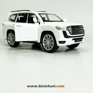ماکت ماشین تویوتا Toyota مدل لندکروزر Land Cruiser 300 رنگ سفید