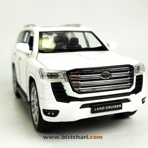 ماکت ماشین تویوتا Toyota مدل لندکروزر Land Cruiser 300 رنگ سفید