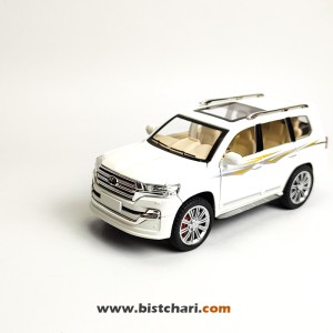 ماکت ماشین تویوتا Toyota مدل لندکروزر Land Cruiser 200 V8 رنگ سفید