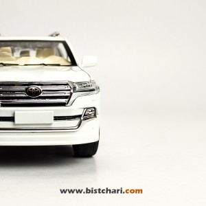 ماکت ماشین تویوتا Toyota مدل لندکروزر Land Cruiser 200 V8 رنگ سفید