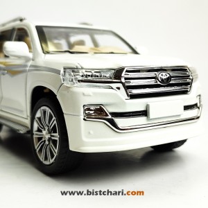 ماکت ماشین تویوتا Toyota مدل لندکروزر Land Cruiser 200 V8 رنگ سفید