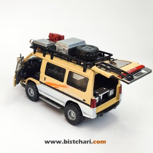 ماکت ماشین میتسوبیشی Mitsubishi مدل Delica رنگ خاکی