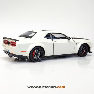 ماکت ماشین دوج چلنجر Dodge Challenger مدل SRT Hellcat رنگ سفید عاجی/مشکی