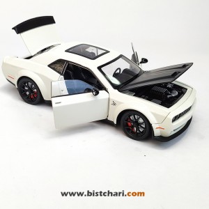 ماکت ماشین دوج چلنجر Dodge Challenger مدل SRT Hellcat رنگ سفید عاجی/مشکی