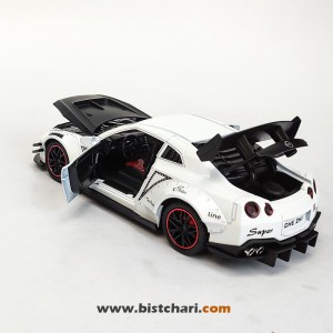 ماکت ماشین نیسان Nissan مدل GTR R35 رنگ سفید/مشکی