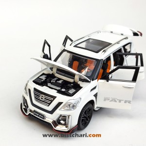 ماکت ماشین نیسان Nissan مدل Patrol Armada رنگ سفید