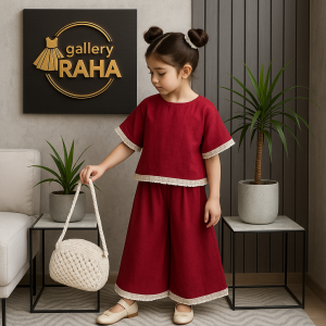 کراپ و دامن‌شلواری لینن دخترانه با گیپور سفید – طراحی تابستانی خاص