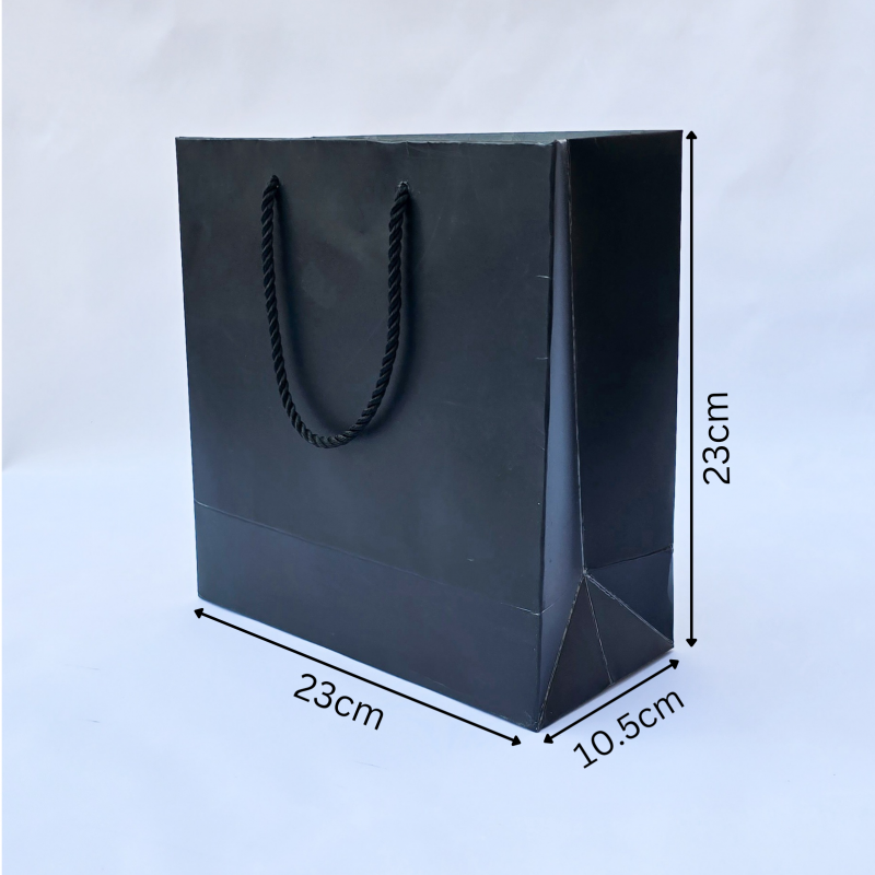 بگ مشکی مات سایز 10.5*23*23 (بسته 25 عددی)