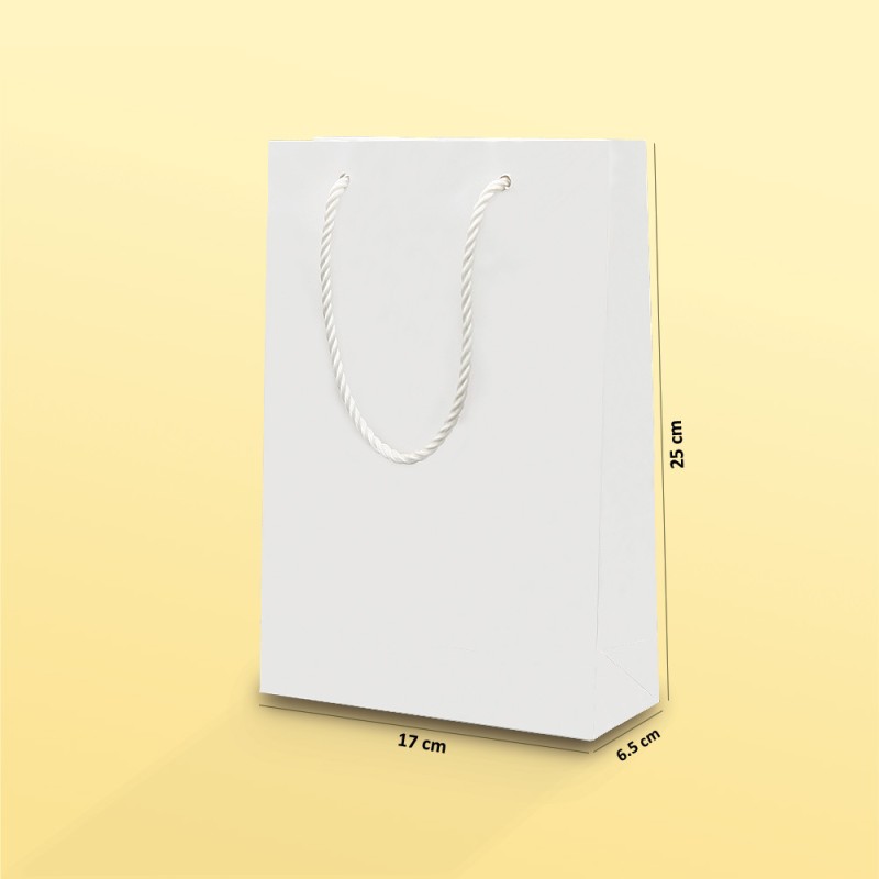 بگ مقوایی سفید براق سایز 6.5*25*17 (بسته 25 عددی)