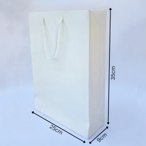 بگ سفید مات سایز 9*35*25(بسته 25 عددی)