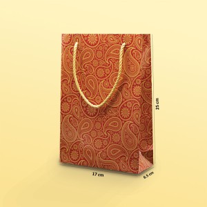 بگ مقوایی ترمه قرمز سایز 6.5*25*17(بسته 25 عددی )