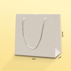 بگ مقوایی سفید مات سایز 7*15.5*17 (بسته 25 عددی)