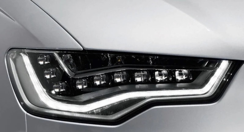 دیلایت خودرو چیست و چرا استفاده از آن توصیه می‌شود؟