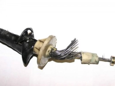 اگر سیم کلاچ پاره شد چه کنیم ؟ علل، نشانه‌ها و راهکارهای تعمیر در خودروهای گیربکس دستی