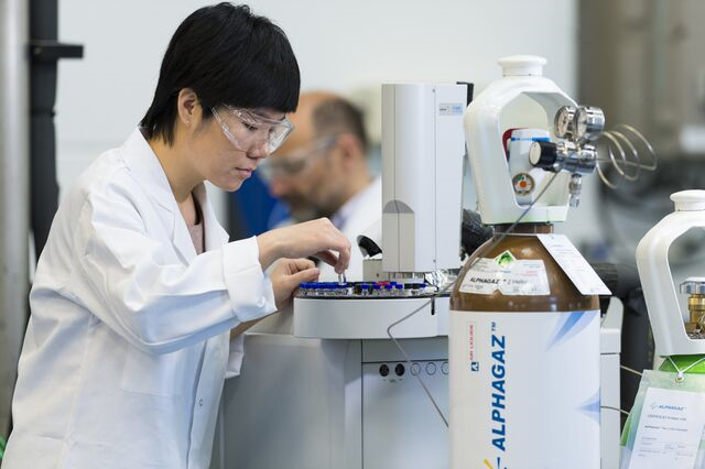 فروش گاز آزمایشگاهی در همدان