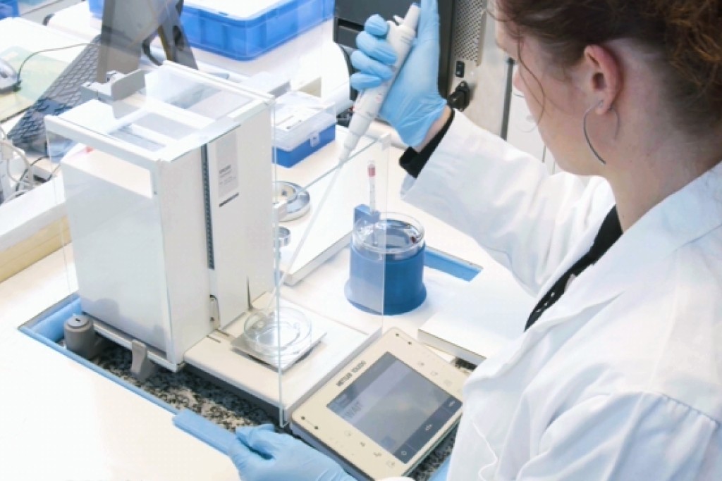 آزمایشگاه کالیبراسیون و آنالیز گاز در رشت