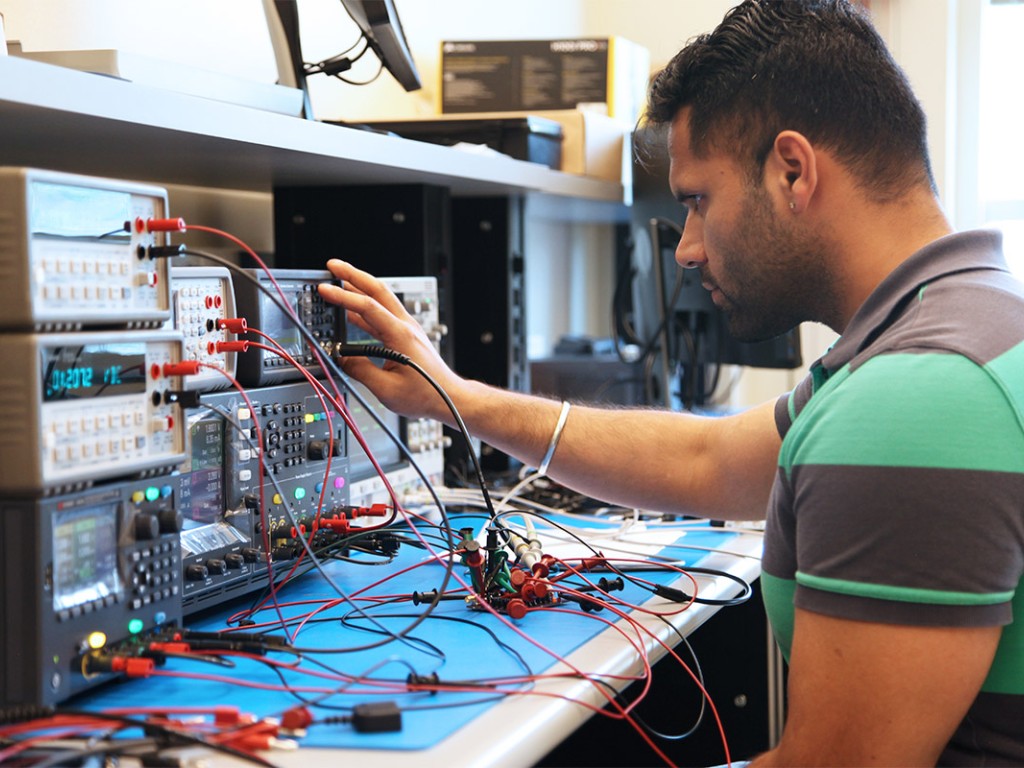 آزمایشگاه کالیبراسیون و آنالیز گاز در ارومیه