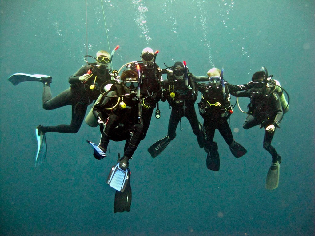 گاز غواصی در بندر دیلم