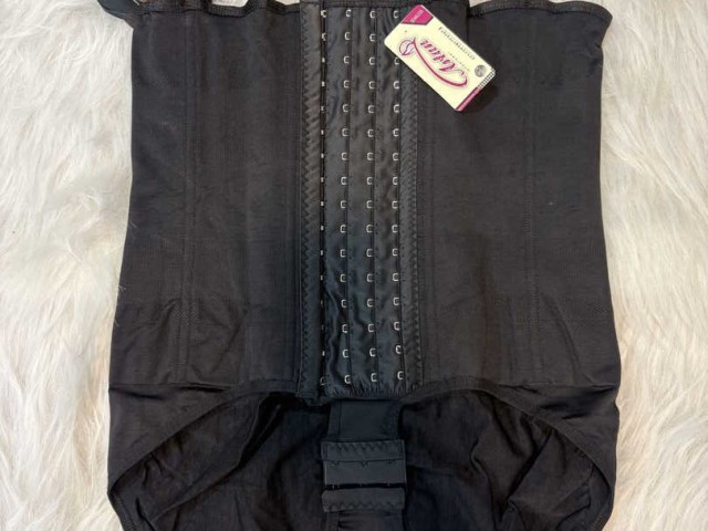 شکم بند ساعت شنی شورتی آرتان 4010