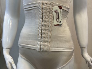 لیفت باسن شورتی قزن دار آرتان 3034