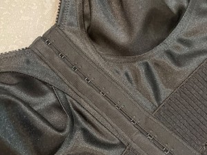 سوتین جراحی 255