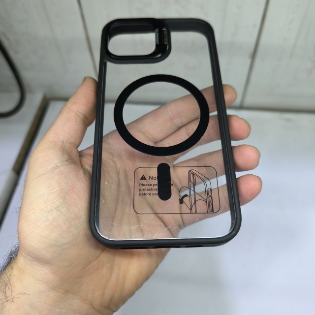 گارد آیفون 13 مگسیف دار به همراه محافظ لنز و پد تمیزکننده