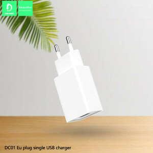 شارژر دیواری دنمن مدل DC01
