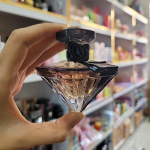 عطر زنانه لانکوم لانویت ترزور لزلی ۲۵ میل