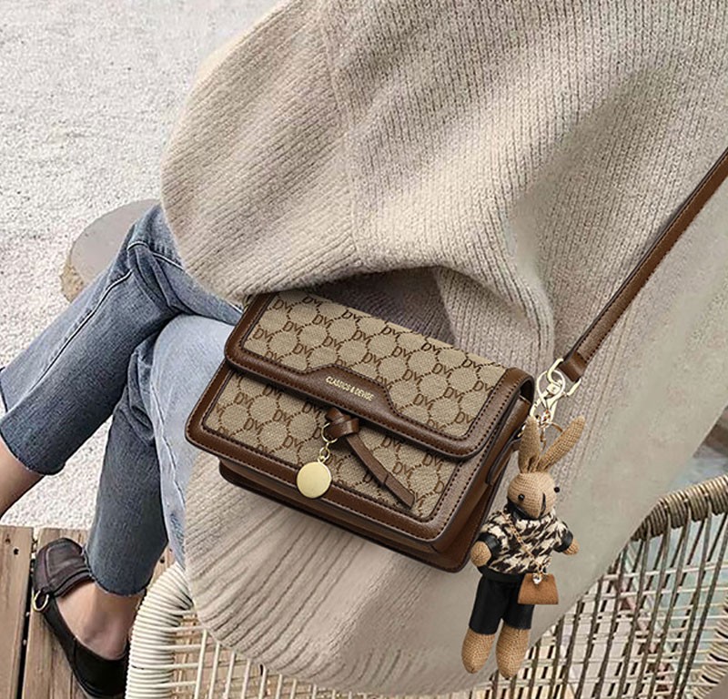 کیف دوشی و کراس بادی زنانه women's shoulder bag 2023 new fashion crossbody bag small square 5813