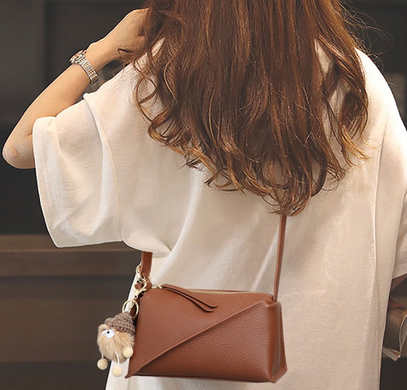 کیف دوشی و کراس بادی زنانه چرمی  4364