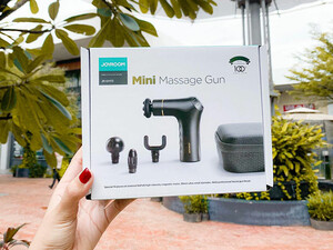 ماساژور جویروم Joyroom Mini Massage gun JR-GH113