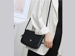 فروش کیف دوشی زنانه Viney small genuine leather crossbody bag women's 2023 7987