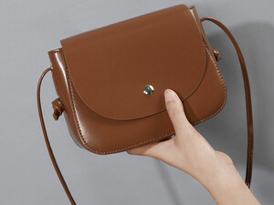 خرید کیف کراس بادی زنانه Viney small genuine leather crossbody bag women's 2023 7987